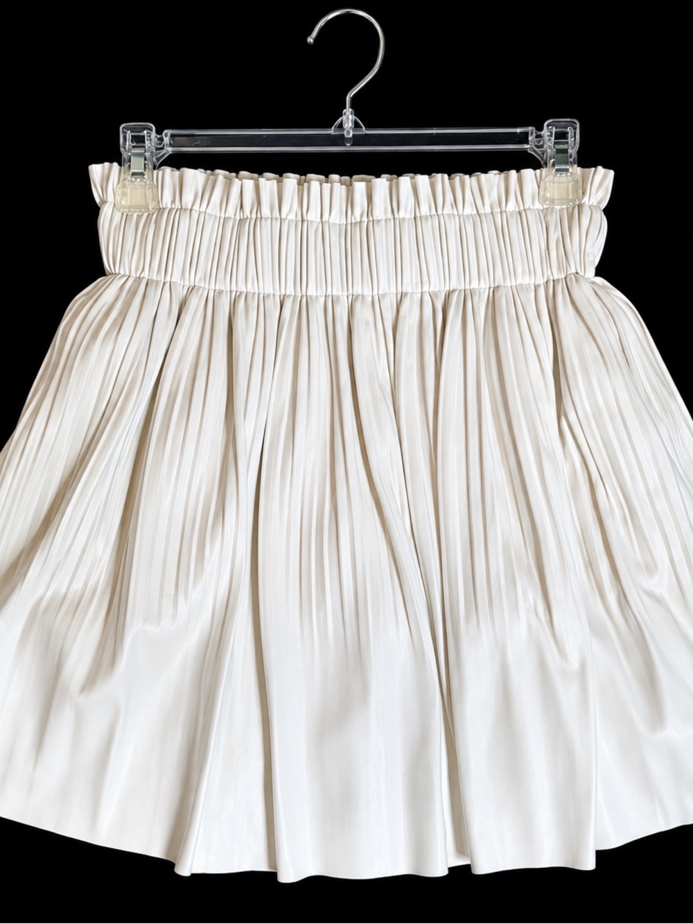 Pleated Ivory Women's Faux Leather Mini Skirt with Elastic Waist